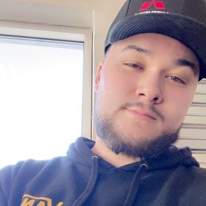 Meet your Posher, James